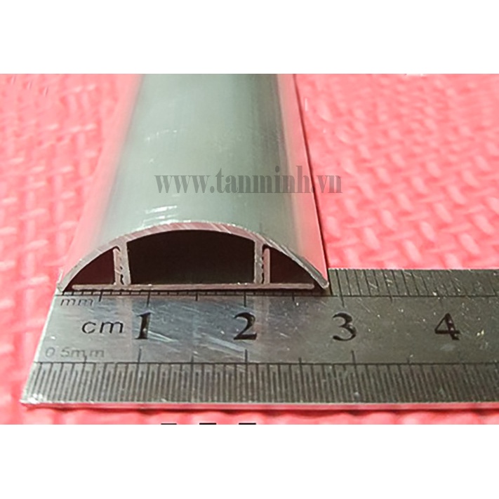 Ghen bán nguyệt nhôm D30x8mm