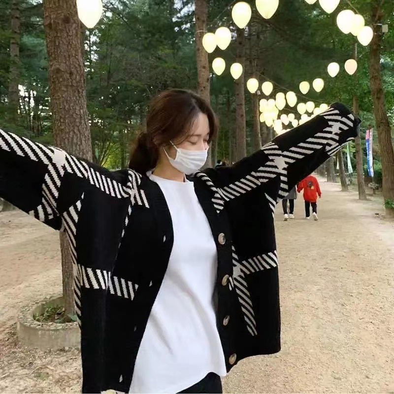 Áo khoác len cardigan kẻ Hàn Quốc thu đông  P777
