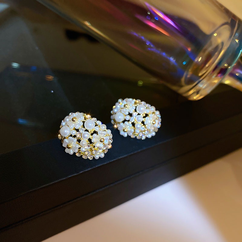 Đôi Bông Tai Mạ Bạc 925 Hình Bông Hoa Đính Đá Thời Trang Cho Nữ