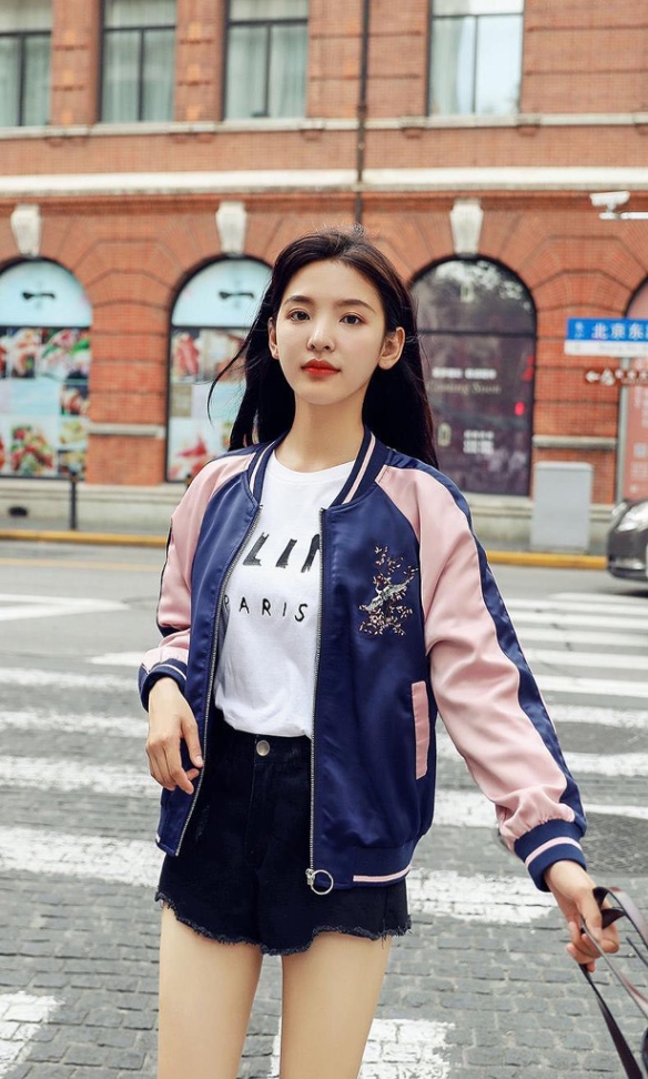 ÁO KHOÁC DÙ BOMBER DÂY KÉO THÊU HOA ANH ĐÀO