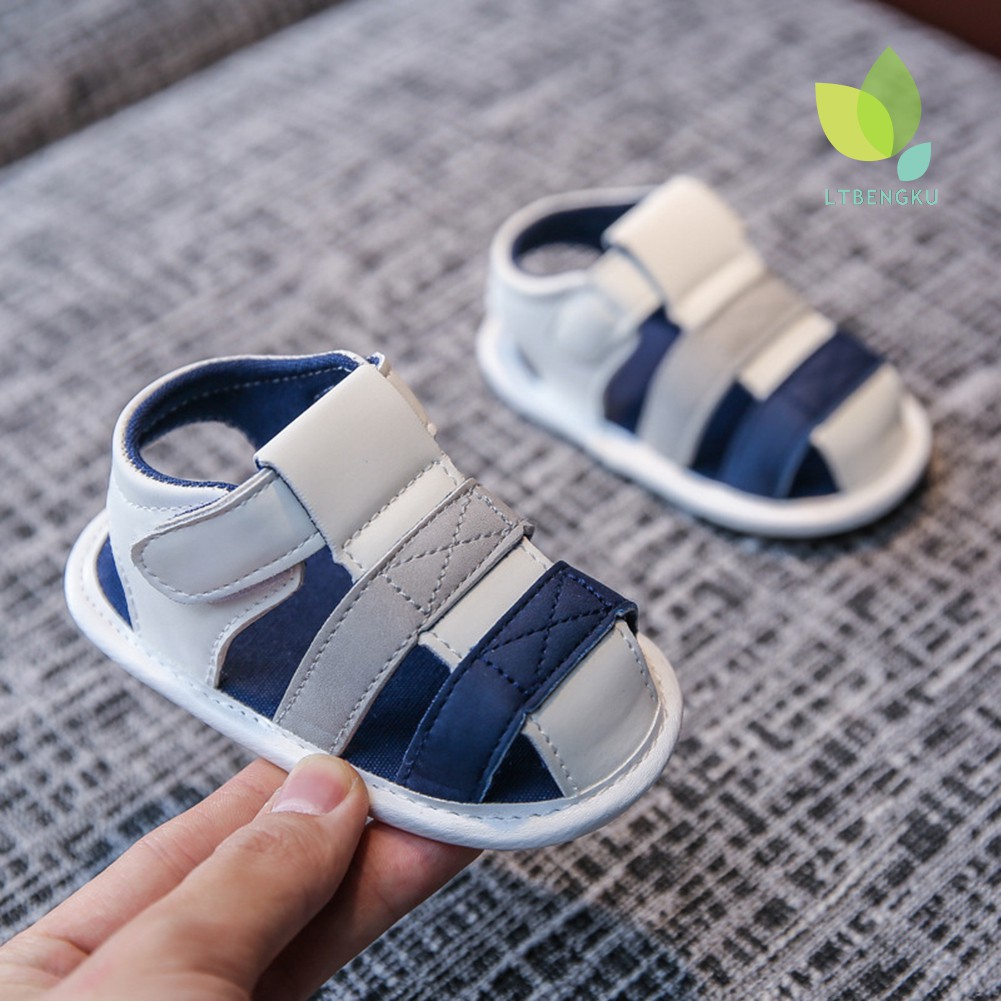 Sandal chống trượt cho bé tập đi xinh xắn