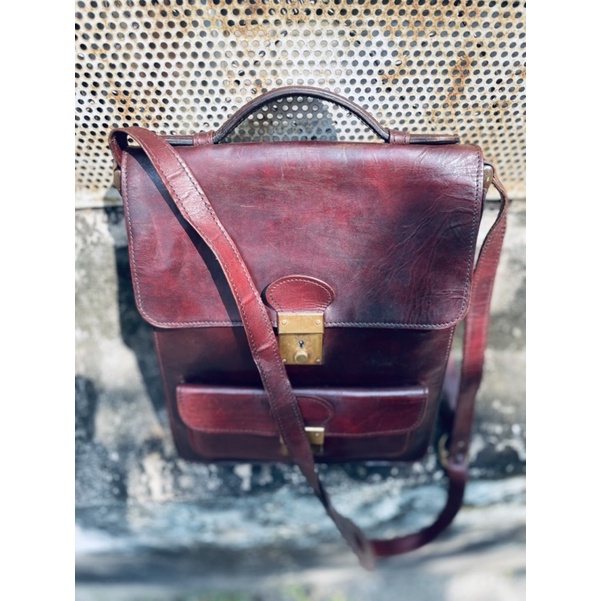 SALE VÌ DÂY CÓ VẾT RẠN- túi si da mộc hiệu cổ Borrelli Italy