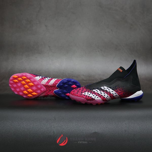 GIÀY ĐÁ BÓNG CHÍNH HÃNG ADIDAS PREDATOR FREAK + SUPERSPECTRAL TF – FW7239 – ĐEN/HỒNG TÍM