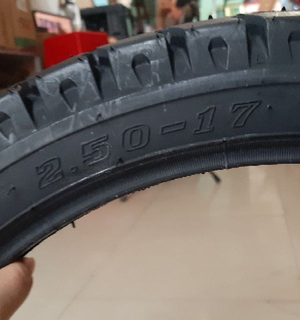 Vỏ xe chở hàng GOODRIDE thái 250/ 275  nhớ là 1 cái nha ae