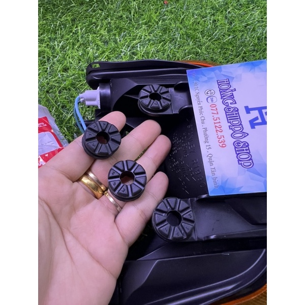 Cao su đèn sau chính hãng