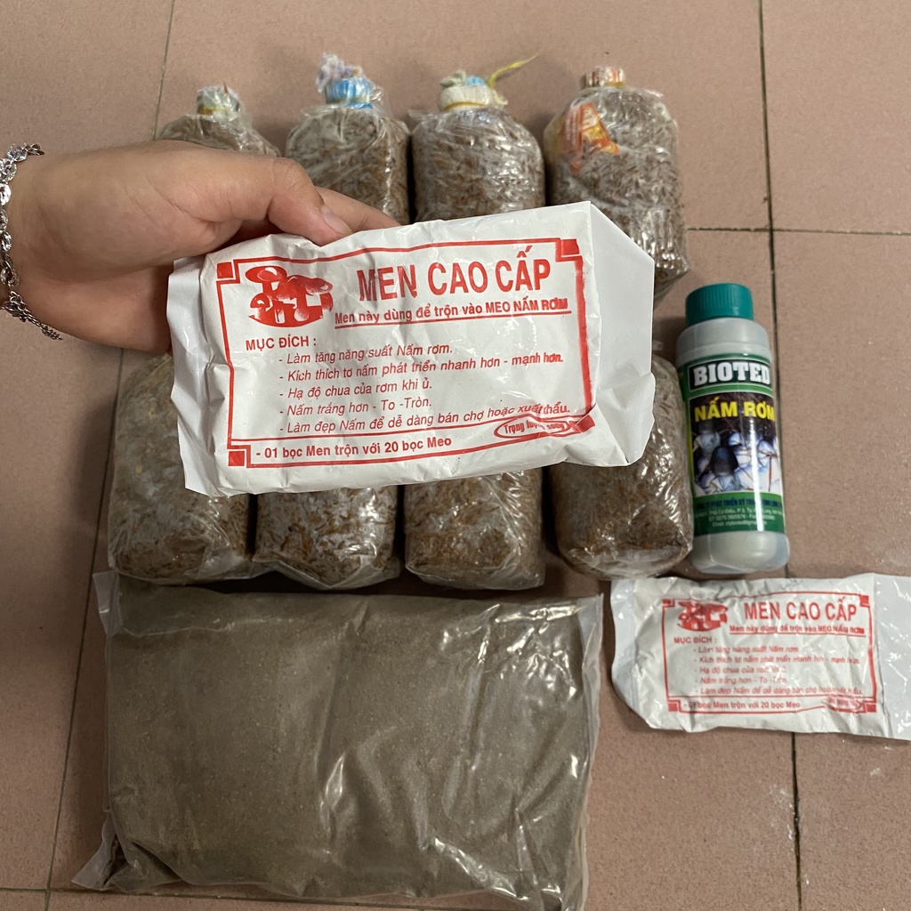 Combo làm nấm rơm đầy đủ 8 Nha - năng suất khoảng 8-10kg nấm, gồm 8 meo nhỏ, phân, men, dung dịch dưỡng