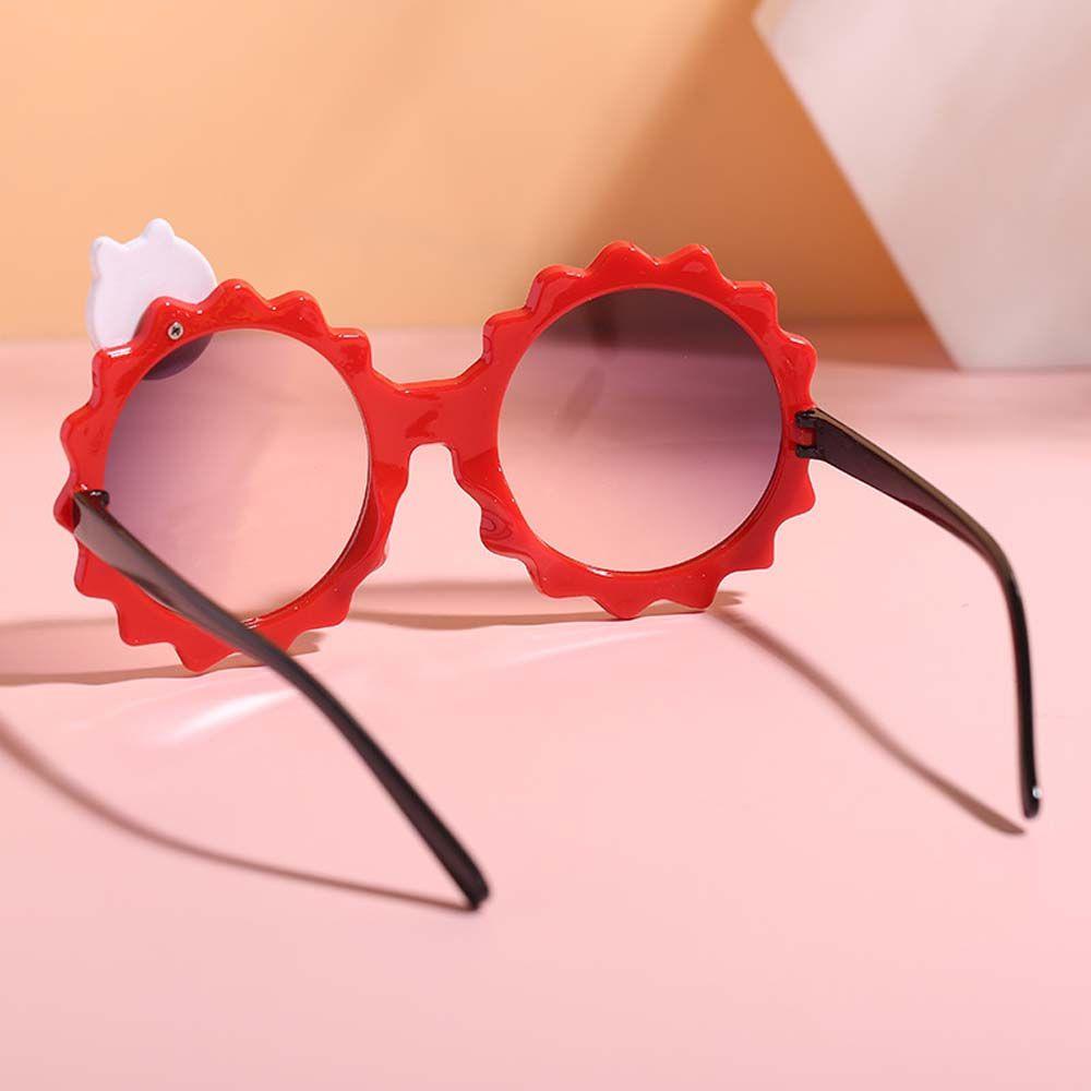 Kính Mát Đi Biển Hình Hoa Xinh Xắn Cho Bé Gái