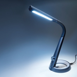 Đèn học chống cận Tiross TS1814
