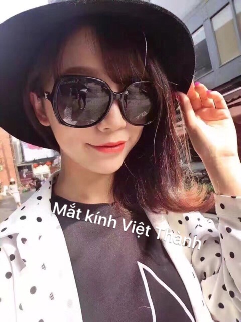 Kính chống UV sang chảnh