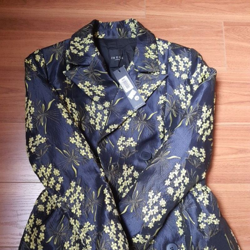 Áo khoác Eva de eva