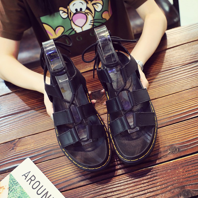 DR MARTENS Xăng đan Đế Dày Thời Trang Đi Biển Cho Nữ