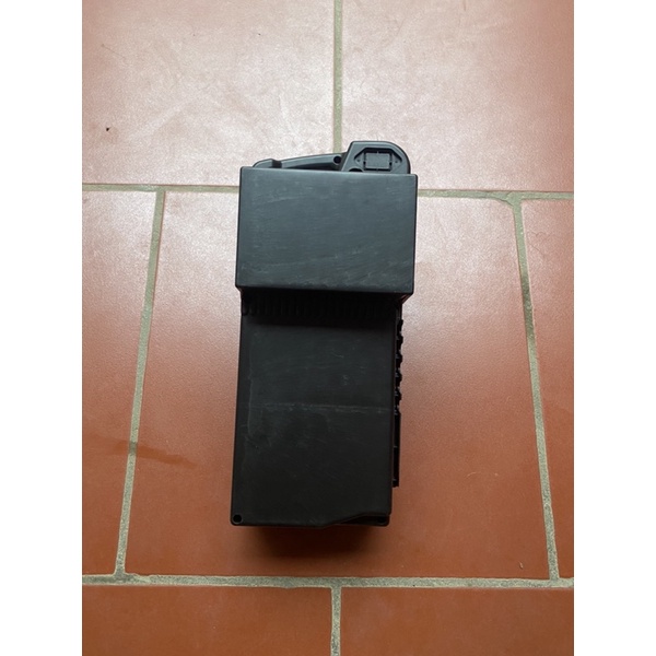 Vỏ hộp chữ T đựng bình acquy  xe đạp điện Asama , Yamaha