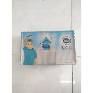 Thùng sữa bịch có đường Cô Gái Hà Lan Cao Khỏe