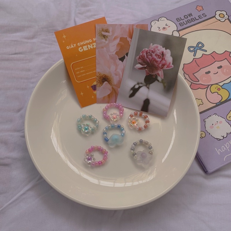 Nhẫn hạt cườm handmade
