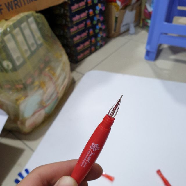 Sỉ 12 cây bút nước kim cương 💎