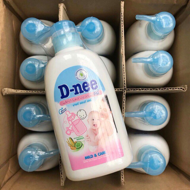 Nước rửa bình sữa Dnee dạng chai 620ml