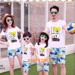 Combo áo thun gia đình, quần đi biển.