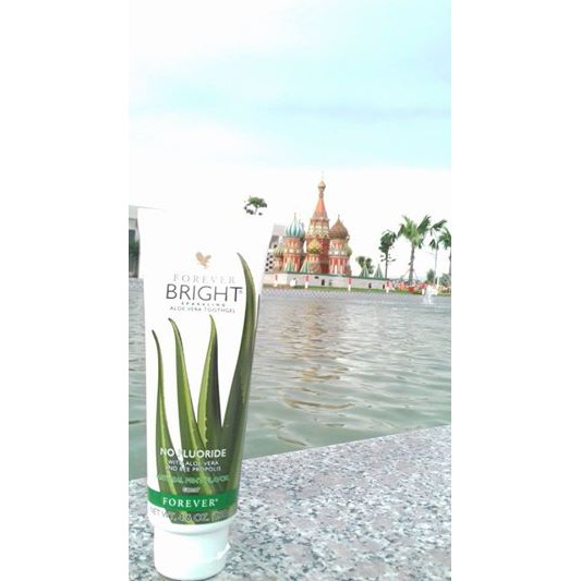 Kem đánh răng Forever Bright® Toothgel