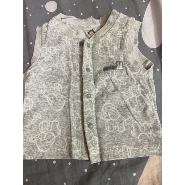 2 áo gile cho bé (mua 1 tặng 1)