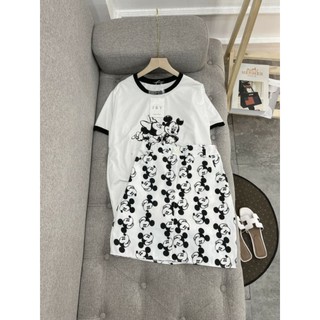 Set áo phông micky + chân váy kaki