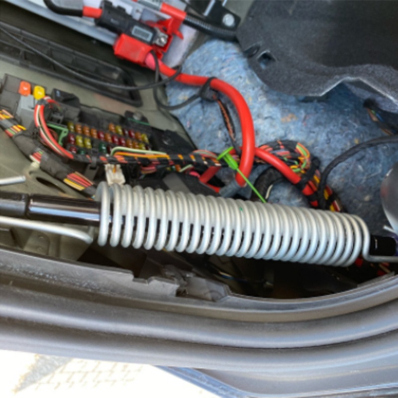 Mặt Trời Mọc 51247141490 Thanh Chống Hỗ Trợ Nâng Nắp Cốp Xe Bên Phải Cho Dòng 5 Series E60