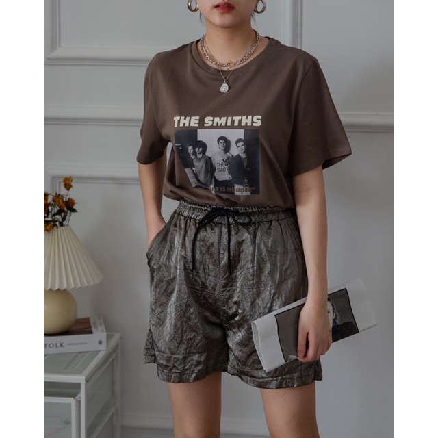 Quần short giả da / comic