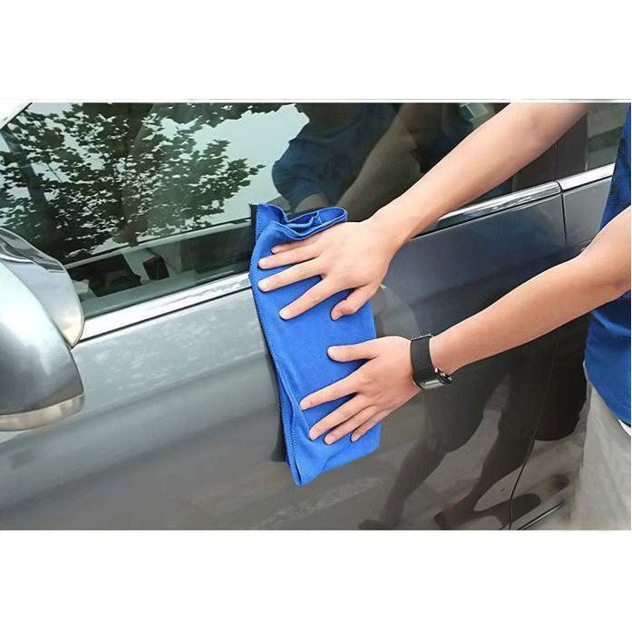 Khăn lau ô tô Microfiber siêu thấm hút mềm mịn không để lại vết mờ kích thước 35x50cm