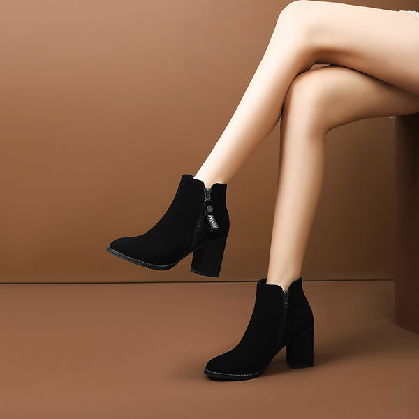 Giày bốt gót vuông phối khóa kéo phong cách thời trang Hàn Quốc có size 35-43