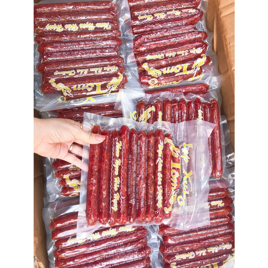 lạp xưởng tôm loại 1 kg  (2 gói 500g)