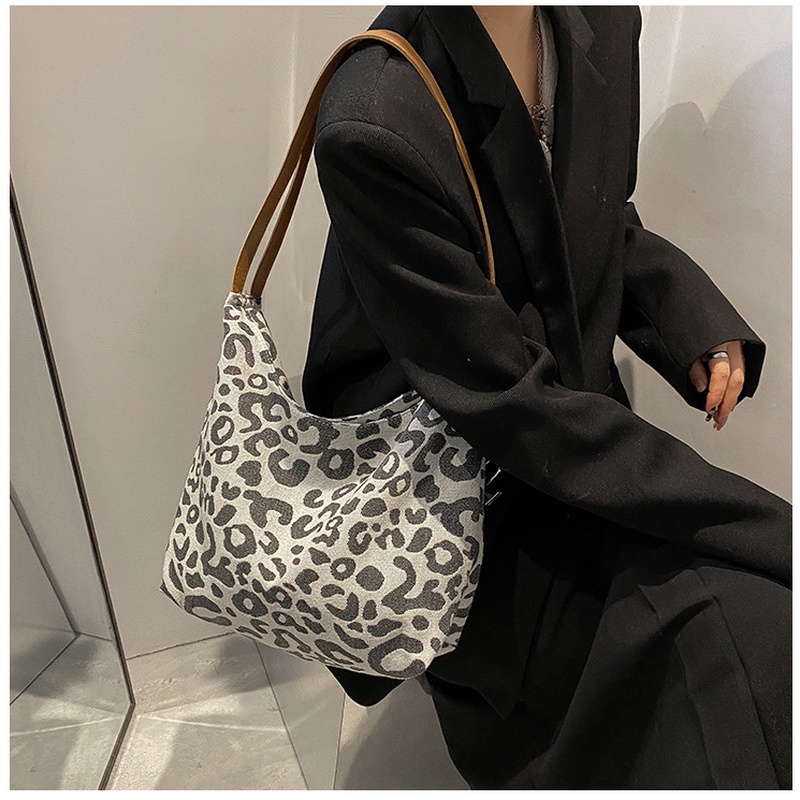 Túi tote Đeo Vai / Đeo Cánh Tay Cỡ Lớn Họa Tiết Da Báo Phong Cách retro Mới 2022 NB00433