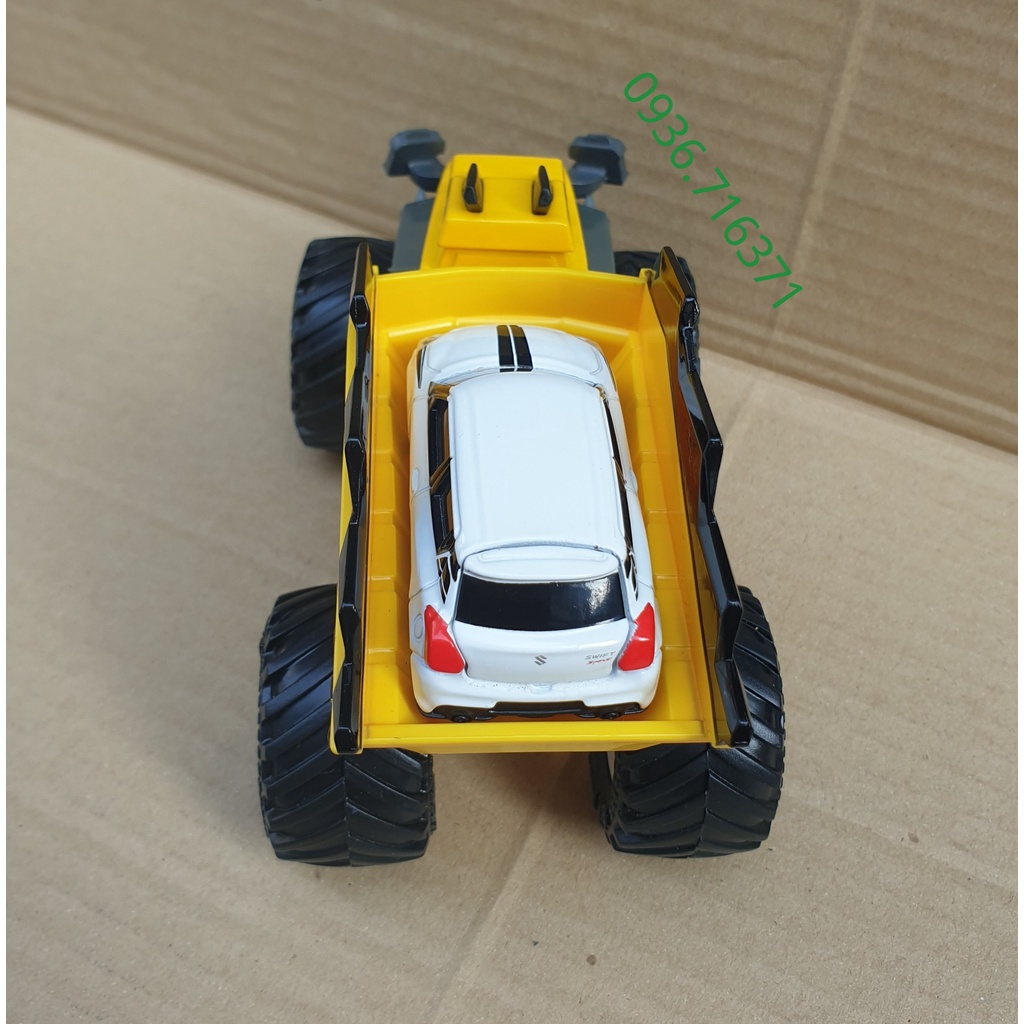 Mô hình xe Monter Jam Công Trình xe ben màu vàng cho bé hàng Spin Master Canada