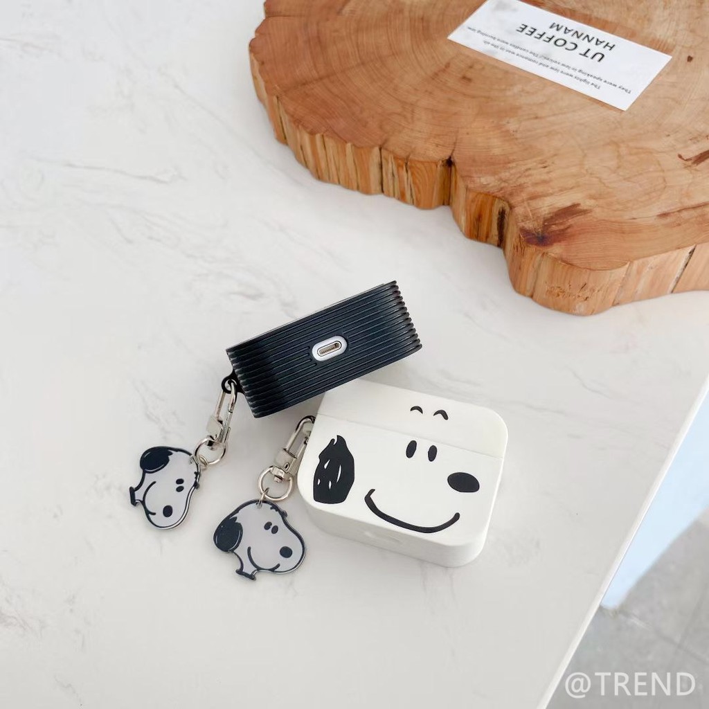 Vỏ Đựng Bảo Vệ Hộp Sạc Tai Nghe Airpods 1 / 2 Hình Chú Chó Snoopy