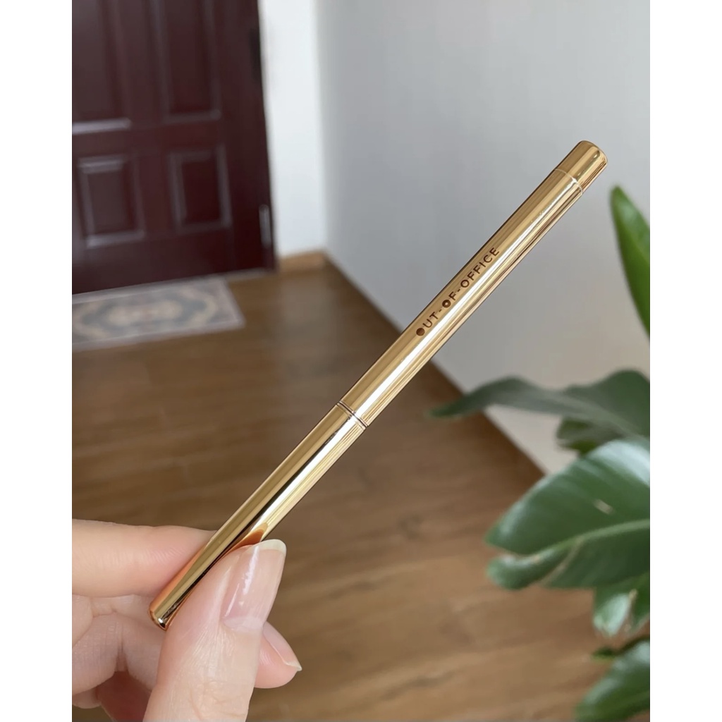 Bút Che Khuyết Điểm OUTOFOFFICE Cho Môi Và Môi Chống Thấm Nước Tự Nhiên