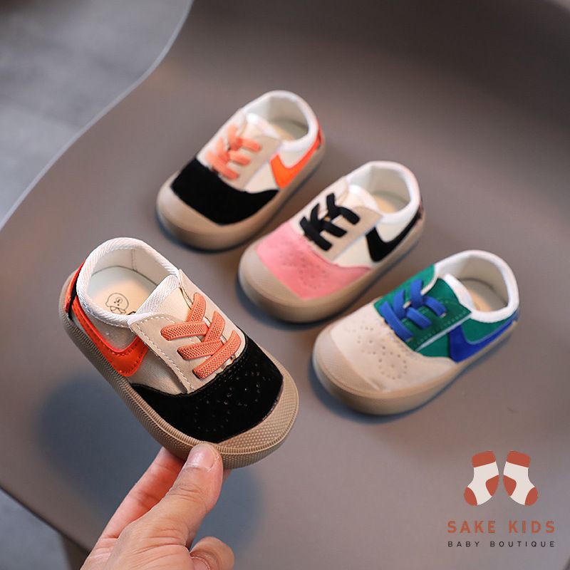 Giày tập đi, Giày thể thao trẻ em phối 2 màu thắt dây đáng yêu đế cao su mềm cho bé từ 0-2 tuổi phong cách Hàn Quốc M177