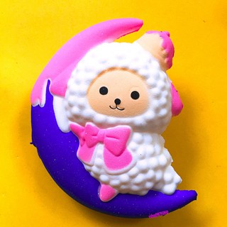 Squishy cừu ôm mặt trăng