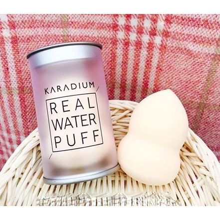 MÚT TÁN KEM NỀN HÌNH HỒ LÔ KARADIUM REAL WATER PUFF CHÍNH HÃNG - 9927