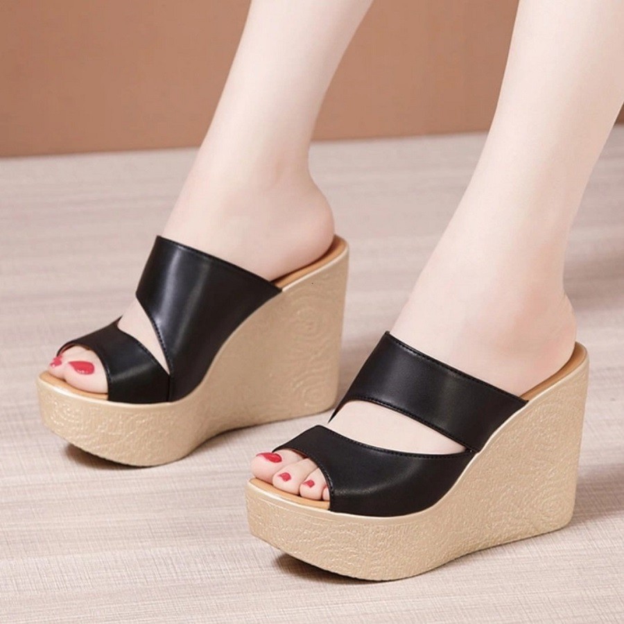 DÉP XUỒNG QUAI CÁCH ĐIỆU