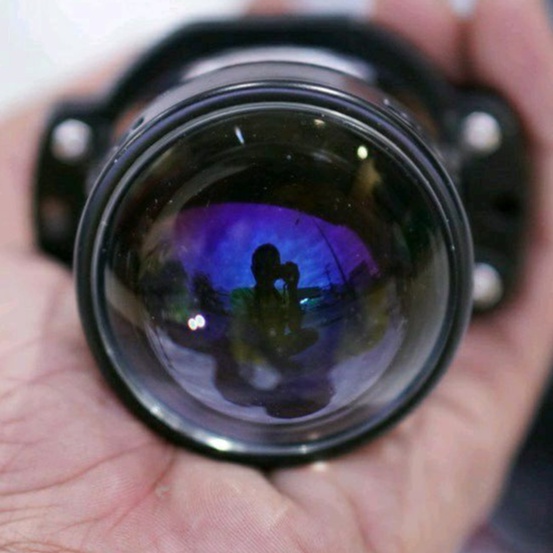 (Giá sốc) Bi LED AES 2.0 inches đuôi ren vặn, Mẫu mới nhất - Lúp xanh tím - Tặng chụp xi chính hãng