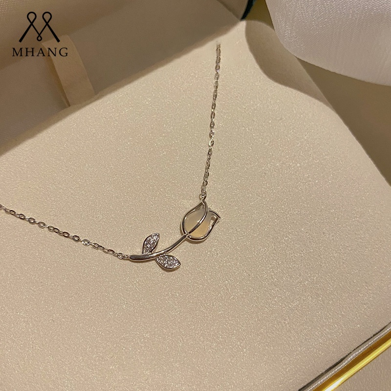 Vòng Cổ Mặt Hình Hoa Tulip Đính Đá Opal Phong Cách Cổ Điển Cho Nữ
