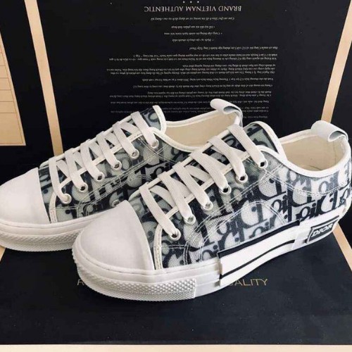 [Sẵn hàng ]Giày thể thao Dior cổ thấp. Full phụ kiện! Yuno | BigBuy360 - bigbuy360.vn