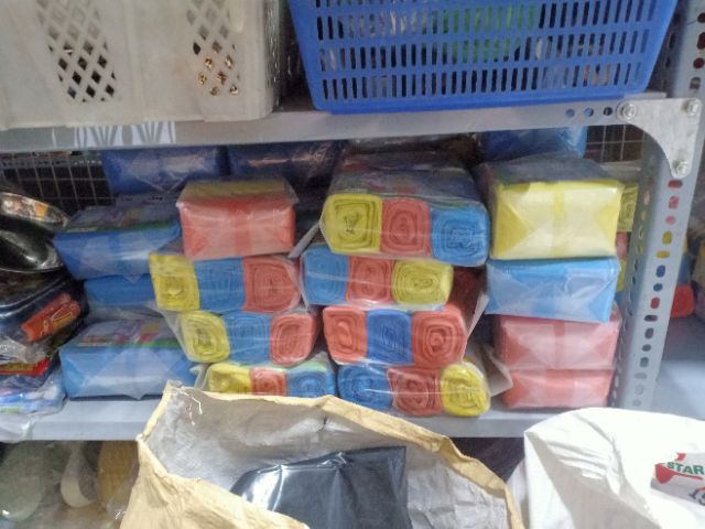 Túi rác màu tự phân huỷ - Trọng lượng 1 ký