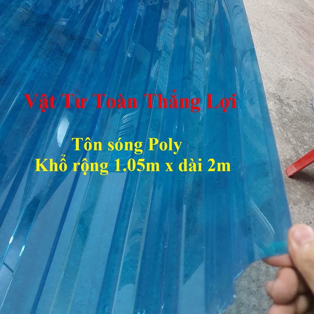(Khổ rộng 1,05m x dài 2m x dày 5.9 dem) tôn nhựa PoLy lấy ánh sáng màu xanh che nắng mưa