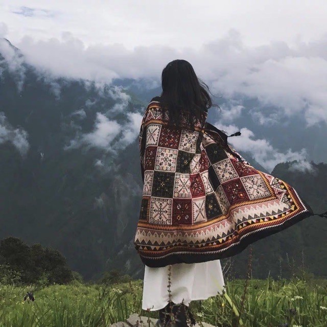 Khăn choàng thổ cẩm đi biển họa tiết bohemian màu đen - Mã VS010