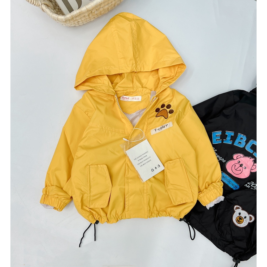 Áo khoác bé trai, bé gái, áo khoác gió 2 lớp vải chính phẩm siêu đẹp ngực thêu bàn chân gấu cho bé