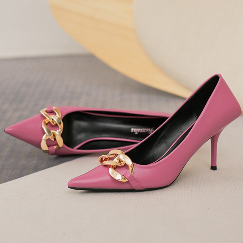 Giày cao gót IELGY mũi nhọn phối dây xích kim loại cá tính độc đáo