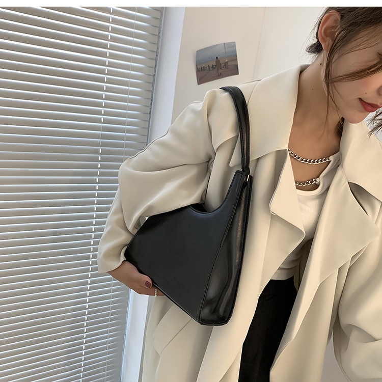 Túi đeo dưới cánh tay hình vuông cỡ nhỏ thời trang thu đông cho nữ 2023