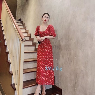 Váy hoa cổ vuông