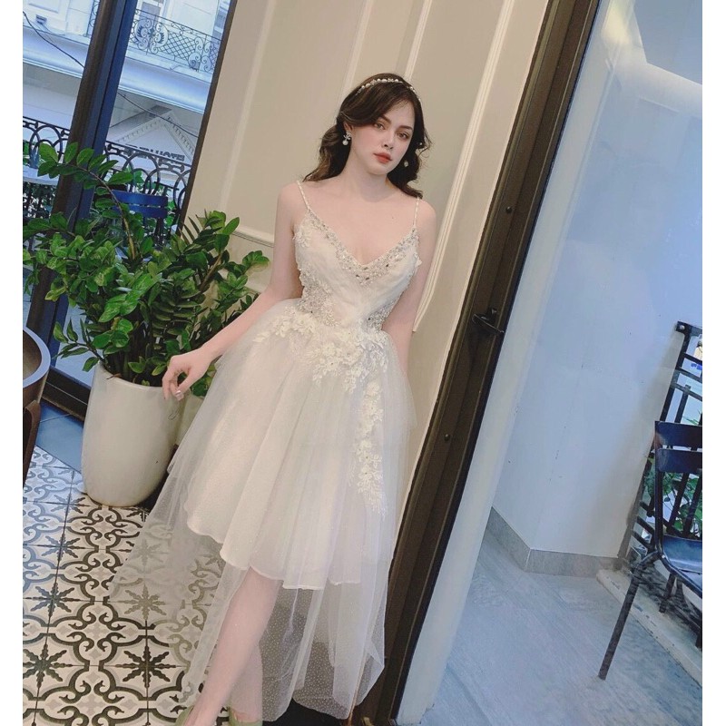 🌸ĐẦM XOÈ TẦNG HAI DÂY ĐÍNH HOA KẾT CƯỜM🍂🍂 355k