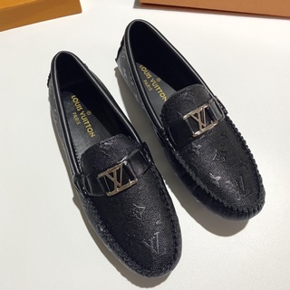 Giày lười lv nam da lộn đế đúc cao su nguyên khối dập vân hàng Fullbox.