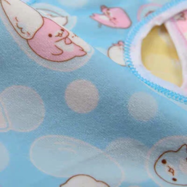 Yếm chống thấm 2 lớp  cho bé